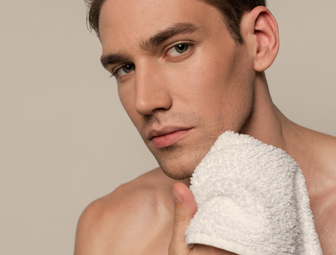 A nice looking man with beard shave for Shavers brand